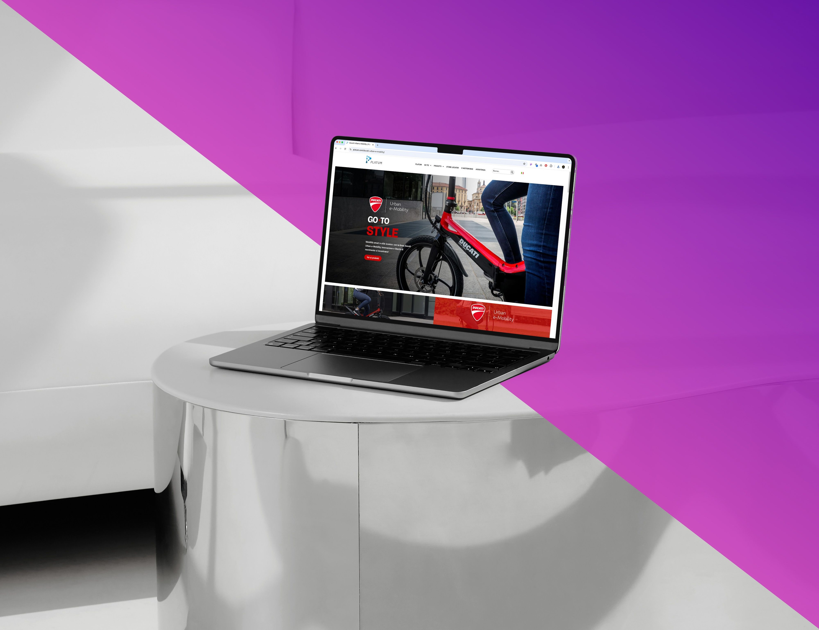 Sito e-commerce Platum visualizzato su laptop